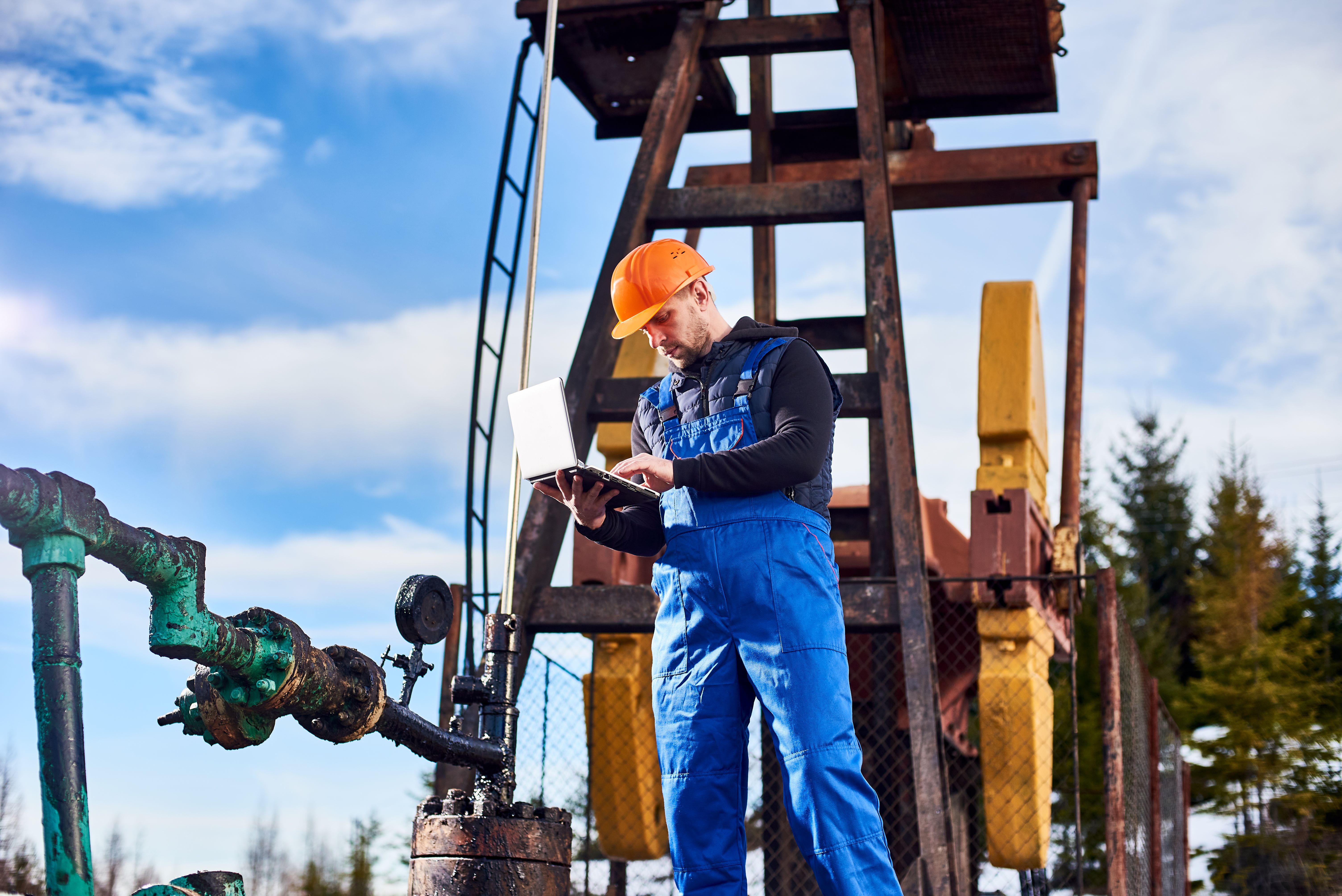 Oil & Gas Extraction & Refining